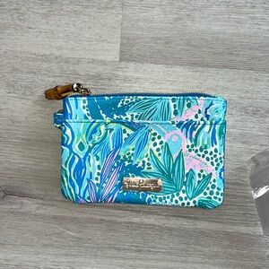 Lilly Pulitzer holiday in the sun zip around pouch NWT